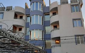 Rooms & Apartments Anka