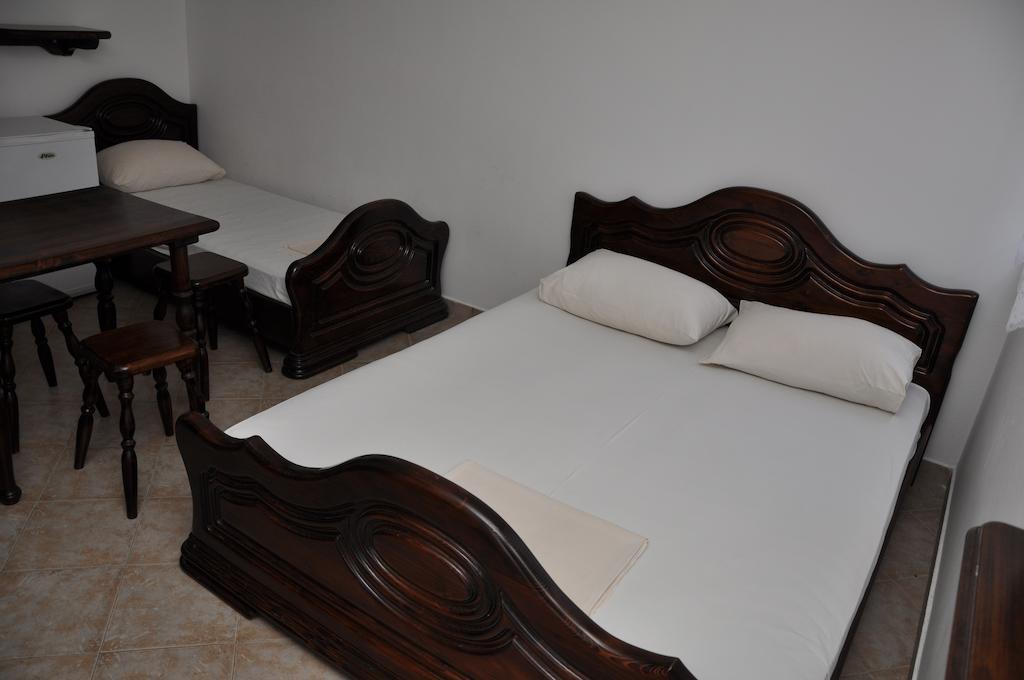 Rooms & Apartments Anka Бар Номер фото